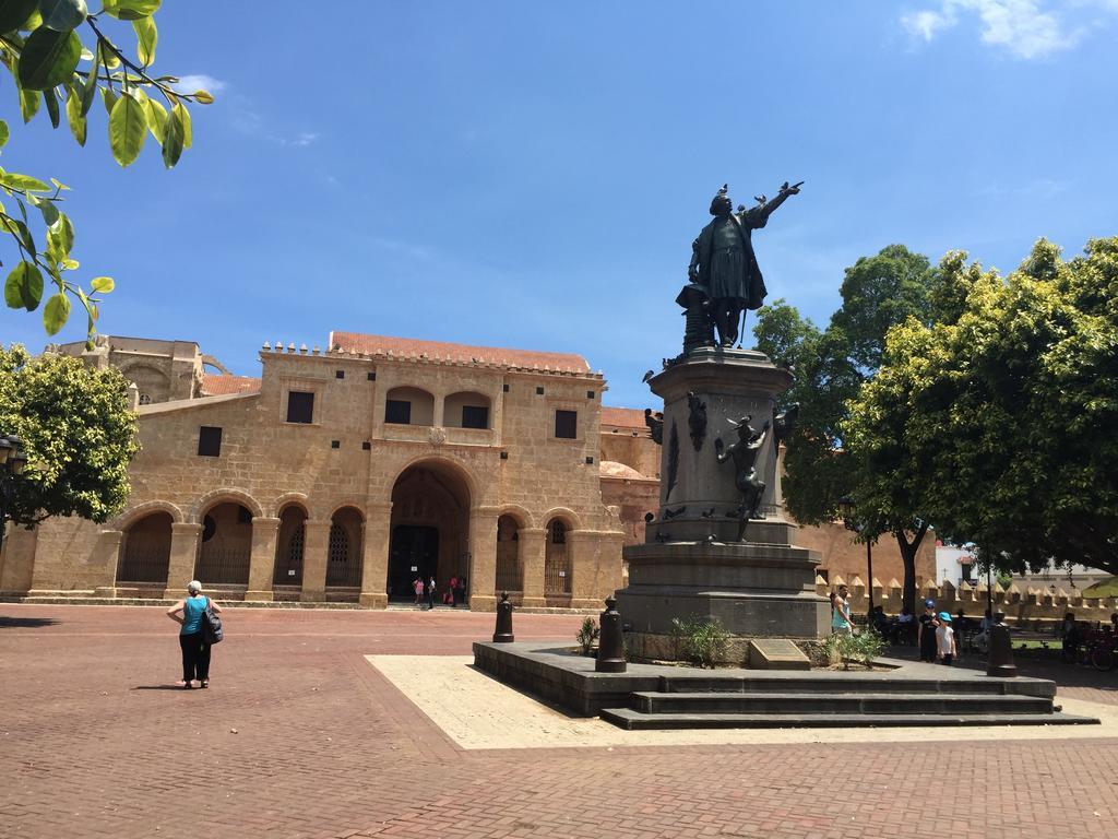 Hotel Odette Colonial Santo Domingo Exterior photo