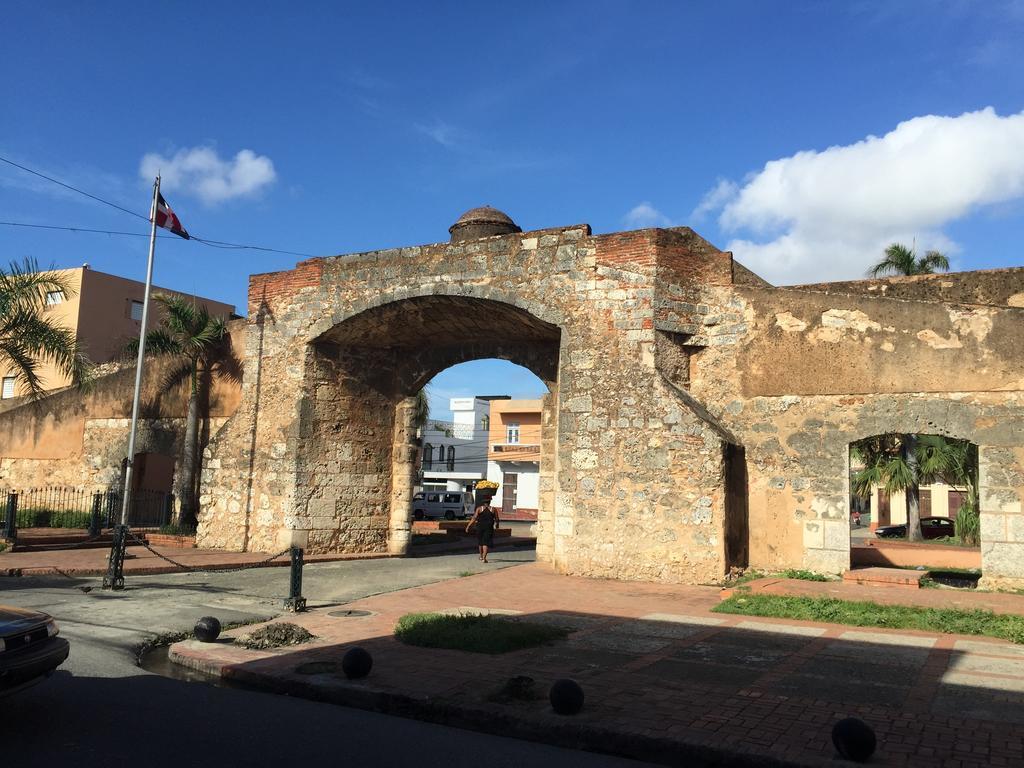 Hotel Odette Colonial Santo Domingo Exterior photo